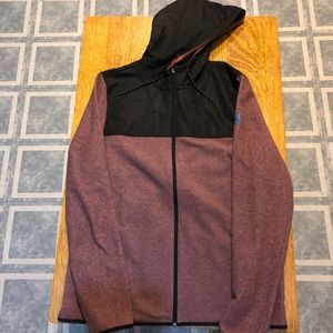 Under Armour Sweater